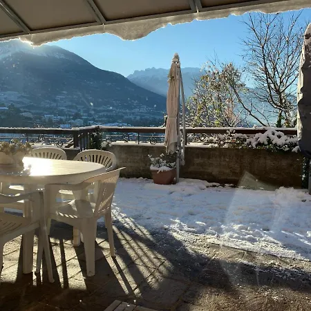 Small View アパート *